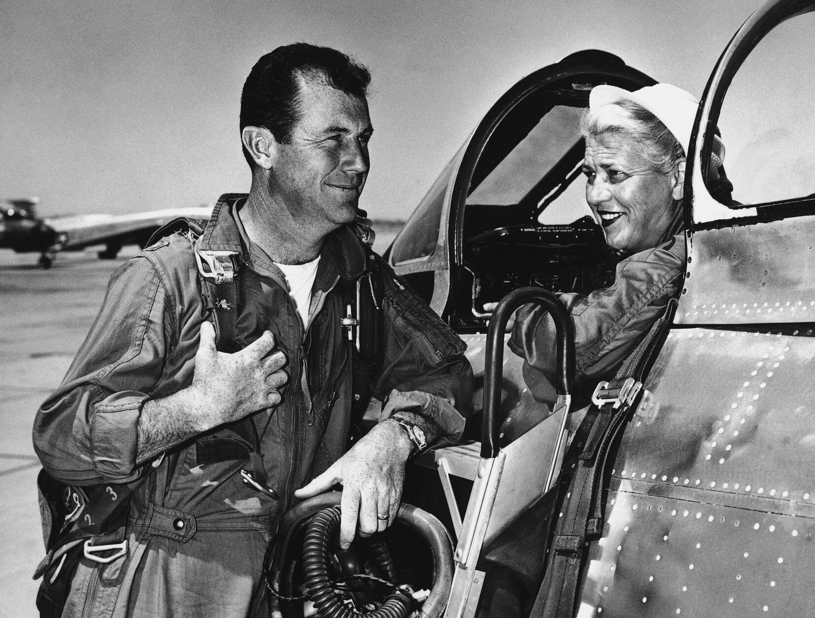 Chuck Yeager, Jacqueline Cochran